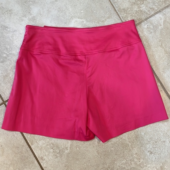 Cache Vintage Hot Pink 90’s Big Button Skort 6 - Picture 8 of 8